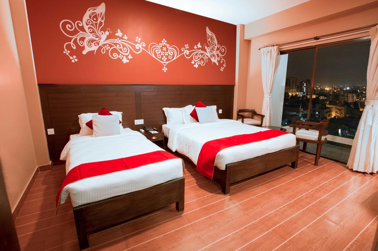 Hotel City Park Pokhara Extérieur photo